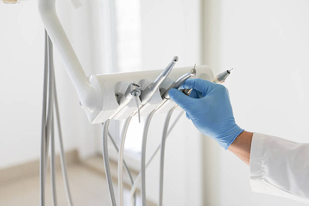 24/7 Emergency Dental Implants experts in Edina, MO